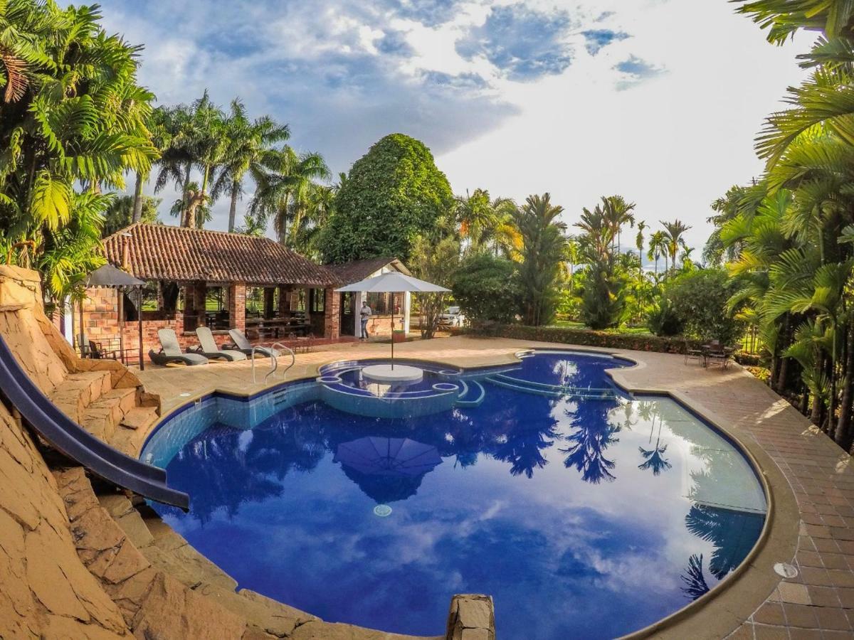 Hotel Hacienda Gualanday Apiay Exterior foto